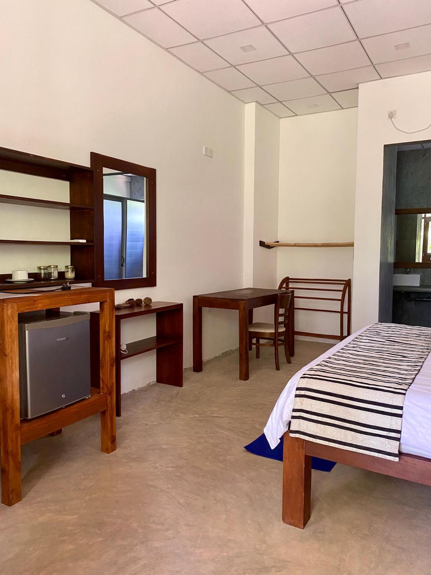 The Dale Mirissa Otel Dış mekan fotoğraf