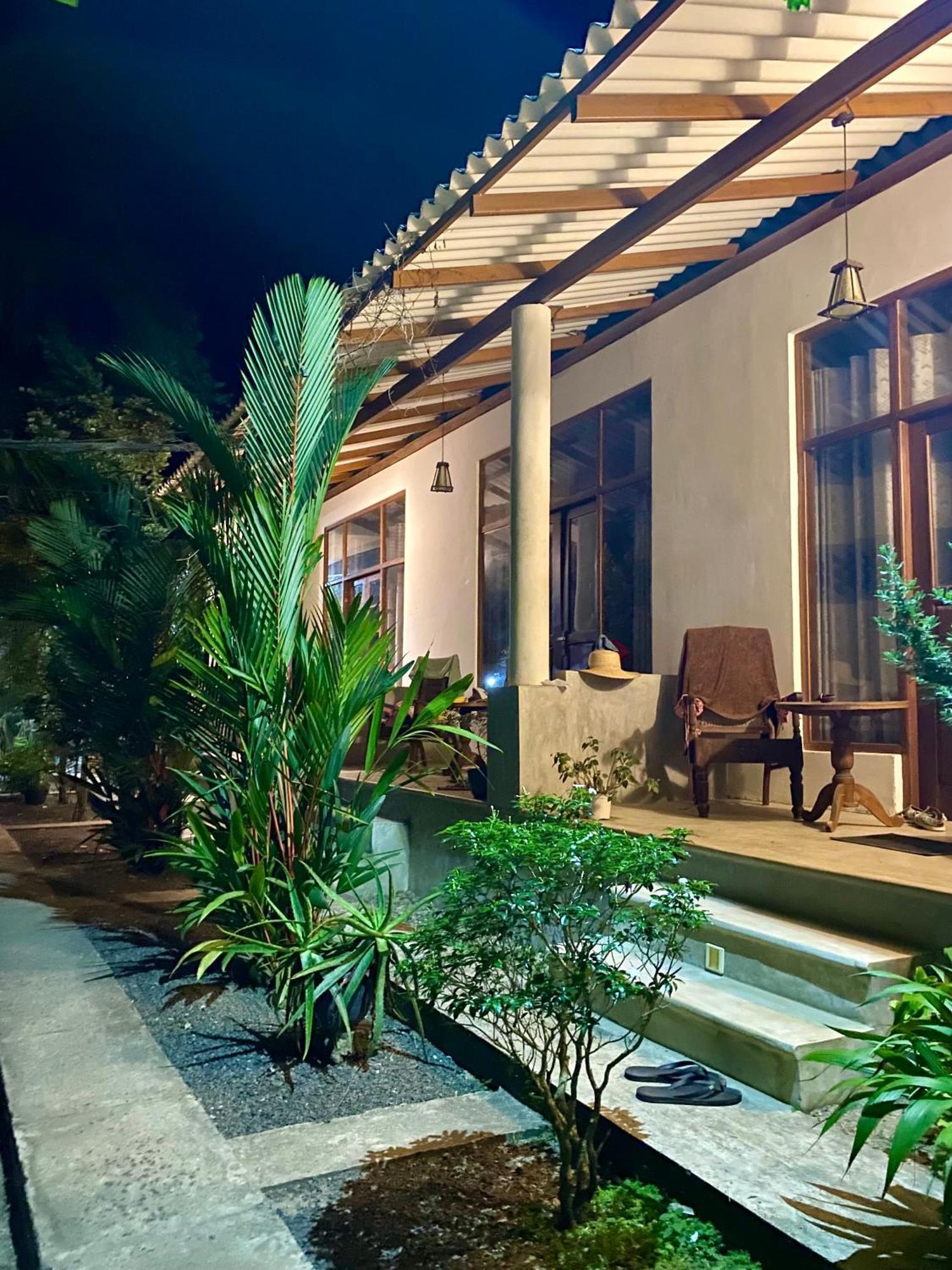 The Dale Mirissa Otel Dış mekan fotoğraf